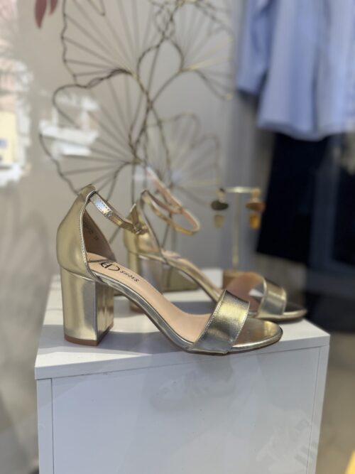 Zapato Tacón Dorado