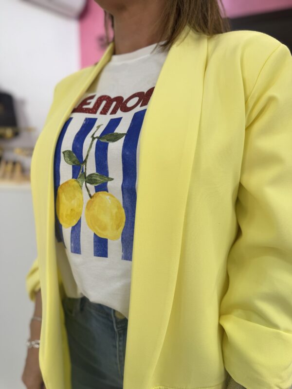 Blazer Amarilla - Imagen 2