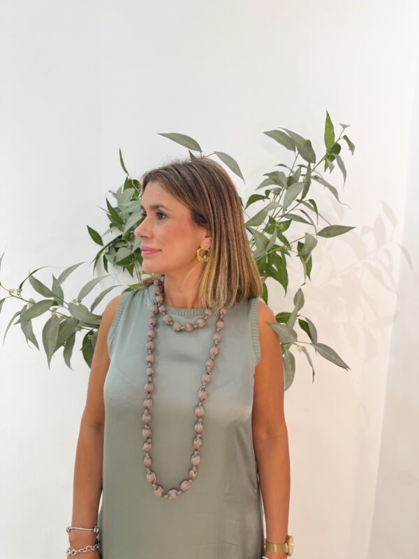 Vestido Satinado Verde - Imagen 3
