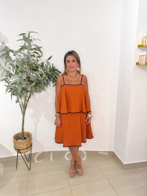 Vestido Corto Volantes Teja - Imagen 2