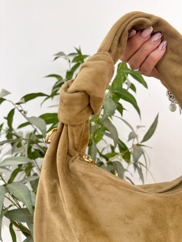 Bolso Nudo Taupe - Imagen 2