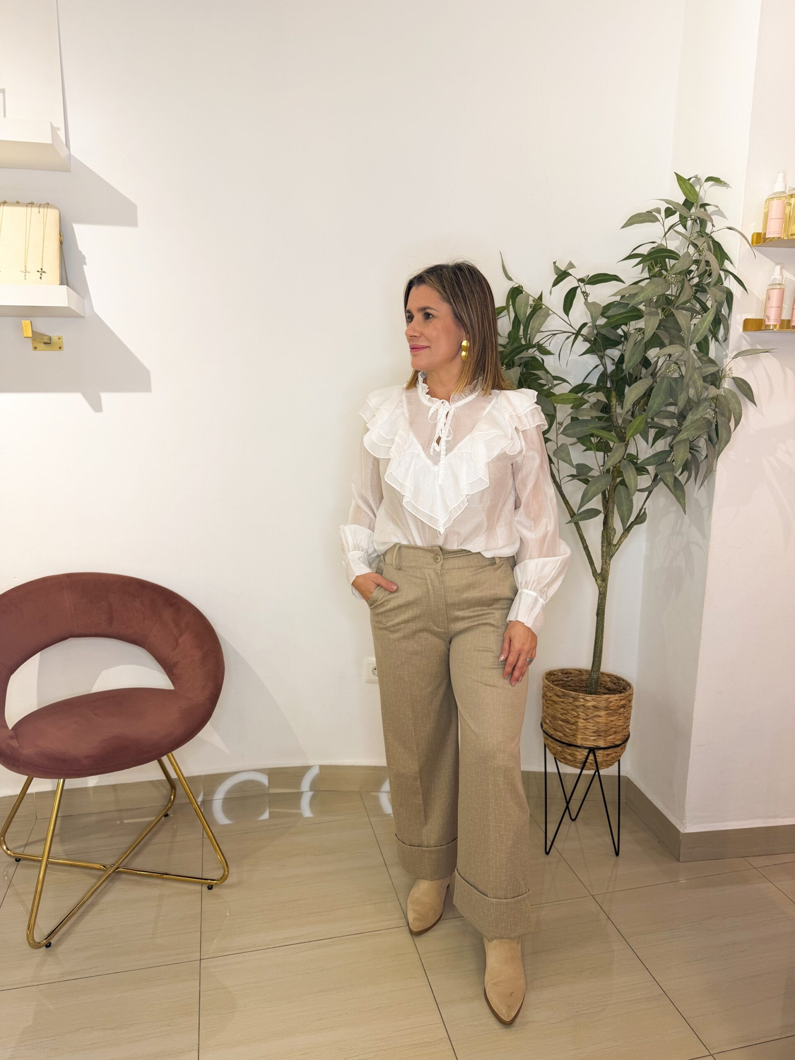 Pantalón Vestir Beige Bajo - Imagen 3