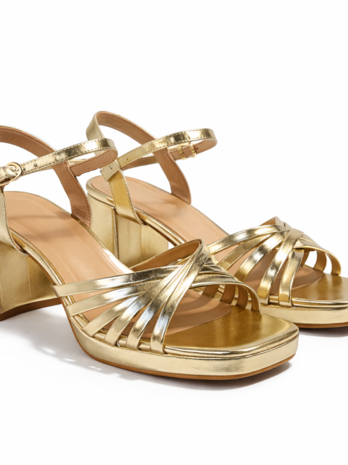 Zapato De Tacón Dorado